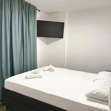 Esteve Silence Apartment *